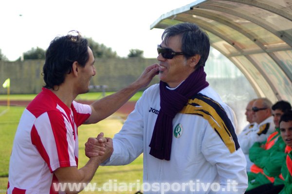 Marco Piras saluta Luca Pilo